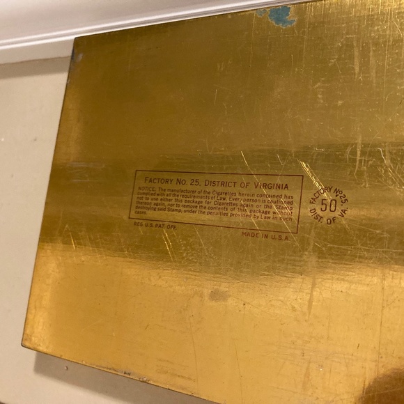 Liggett and Myers Chesterfield 50 cigarette tin. In collectors condition - Picture 8 of 8